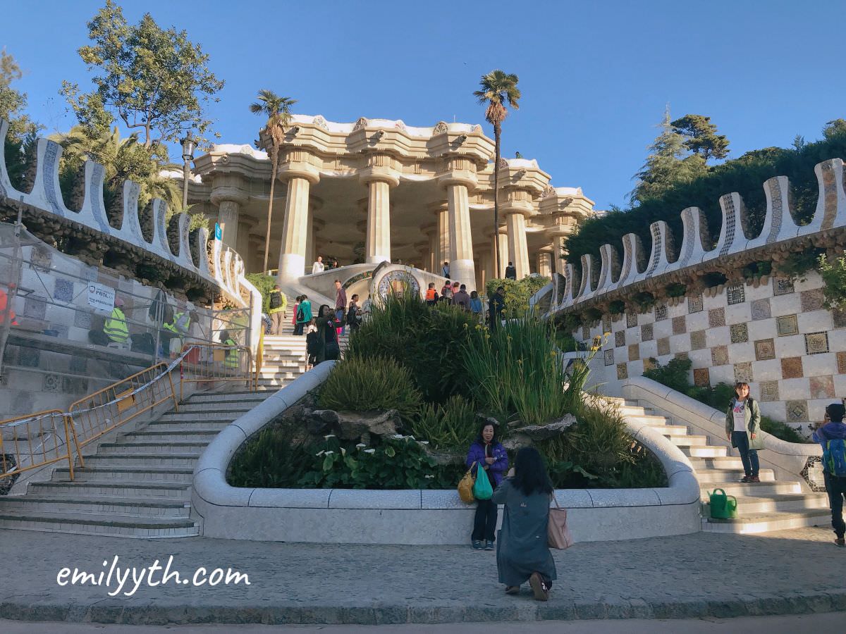 2022 西班牙巴賽隆納 奎爾公園 Park Güell 交通、門票、參觀路徑詳細介紹，整個城市都是高第的伸展台。