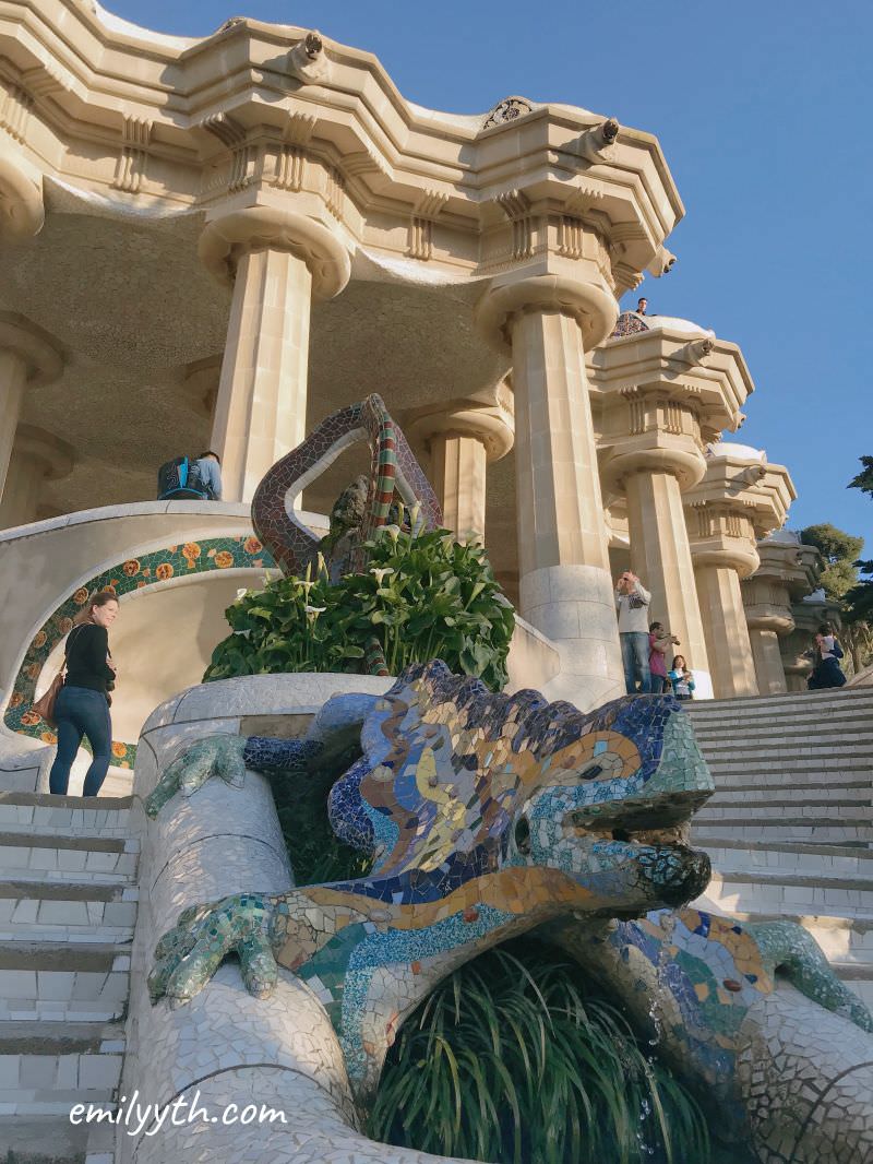 2022 西班牙巴賽隆納 奎爾公園 Park Güell 交通、門票、參觀路徑詳細介紹，整個城市都是高第的伸展台。