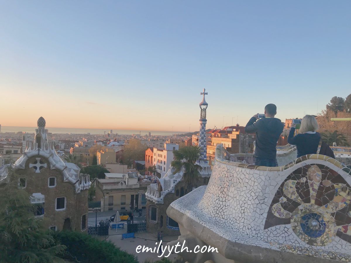 2022 西班牙巴賽隆納 奎爾公園 Park Güell 交通、門票、參觀路徑詳細介紹，整個城市都是高第的伸展台。