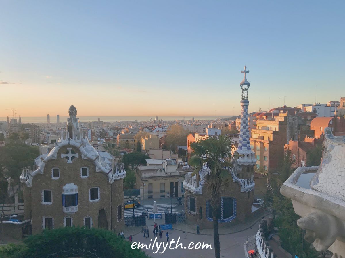 2022 西班牙巴賽隆納 奎爾公園 Park Güell 交通、門票、參觀路徑詳細介紹，整個城市都是高第的伸展台。