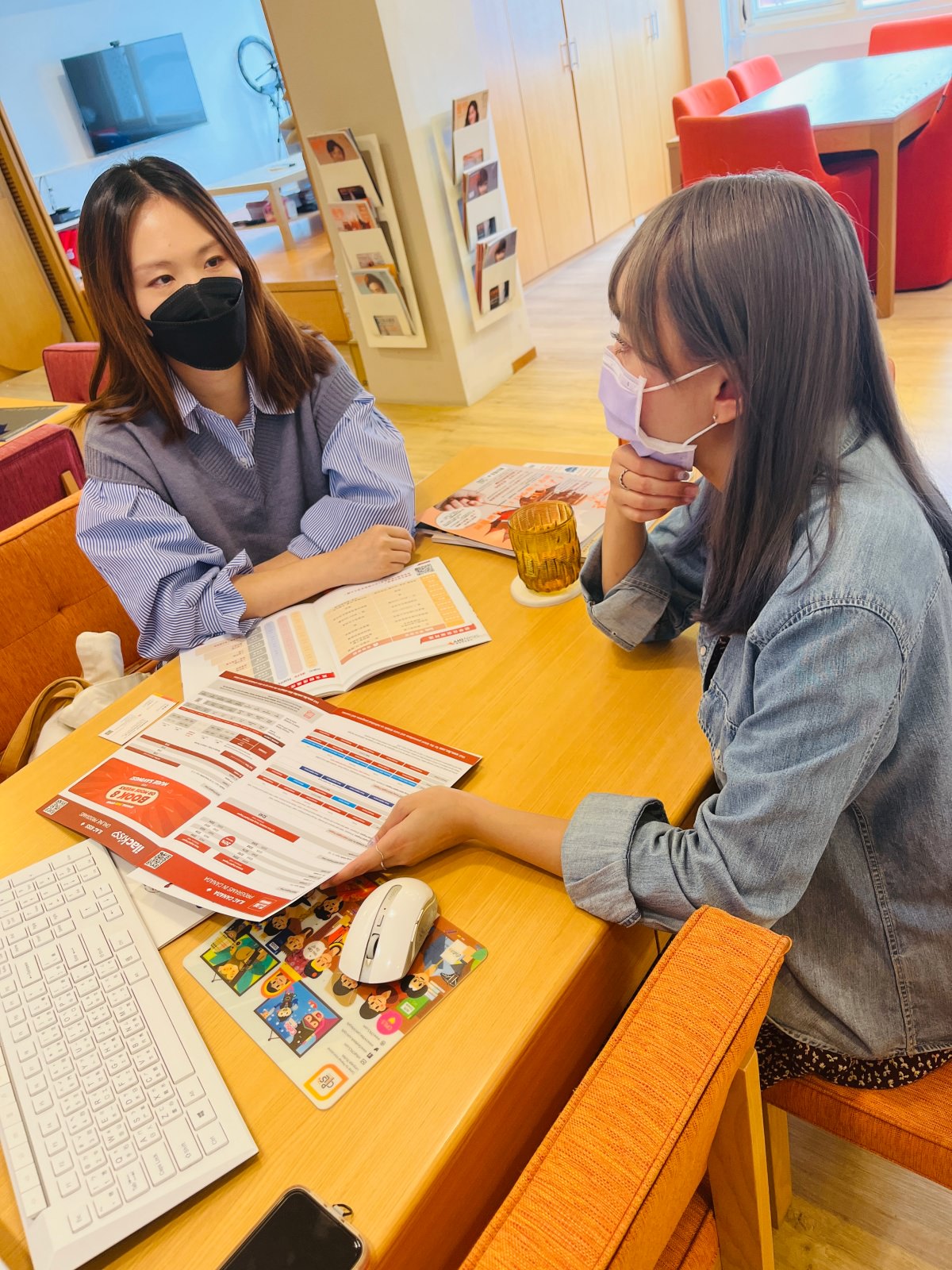【加拿大遊學諮詢分享】自助家遊學網 StudyDIY 也太方便！代辦費用線上即時計算，首創遊學秘書APP好貼心，一站搞定出國遊學的疑難雜症。