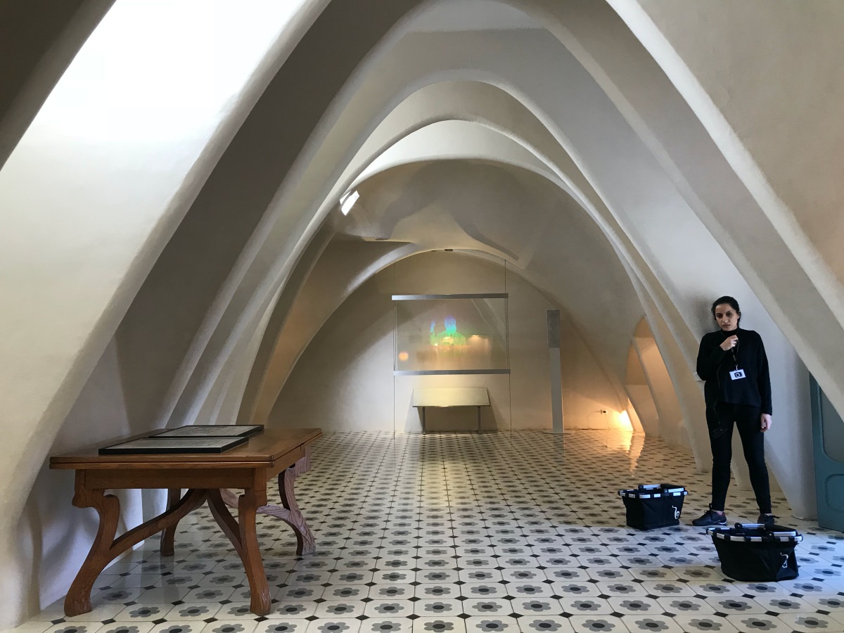 巴特婁之家根本人間海底世界！2022 巴賽隆納高第建築 Casa Batlló 從3D變10D？是大孩子們的遊樂園吧（含最新票價資訊）