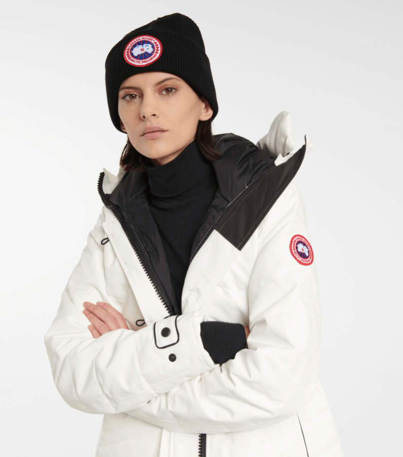 【2023 新春優惠】MYTHERESA 滿額減折扣碼！RV高跟鞋、CANADA GOOSE 羽絨衣、ACNE STUDIOS 圍巾、AMI PARIS 大愛心毛衣必看（1/23結束）