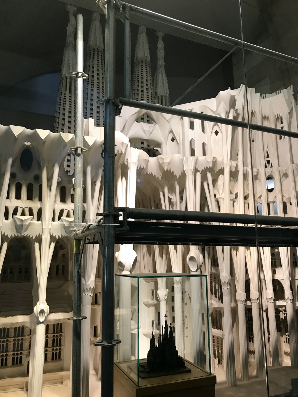 好期待！2026 西班牙聖家堂 La Sagrada Familia 會完工嗎？2023 聖家堂最新門票購買、參觀資訊、必看介紹。