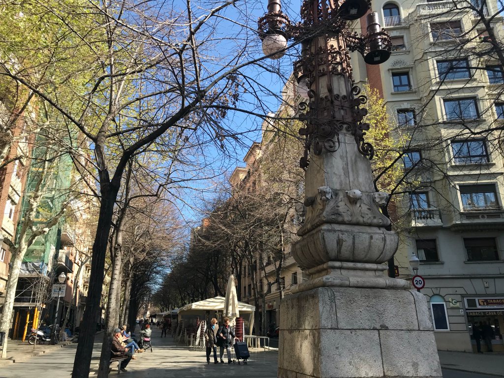 好期待！2026 西班牙聖家堂 La Sagrada Familia 會完工嗎？2023 聖家堂最新門票購買、參觀資訊、必看介紹。
