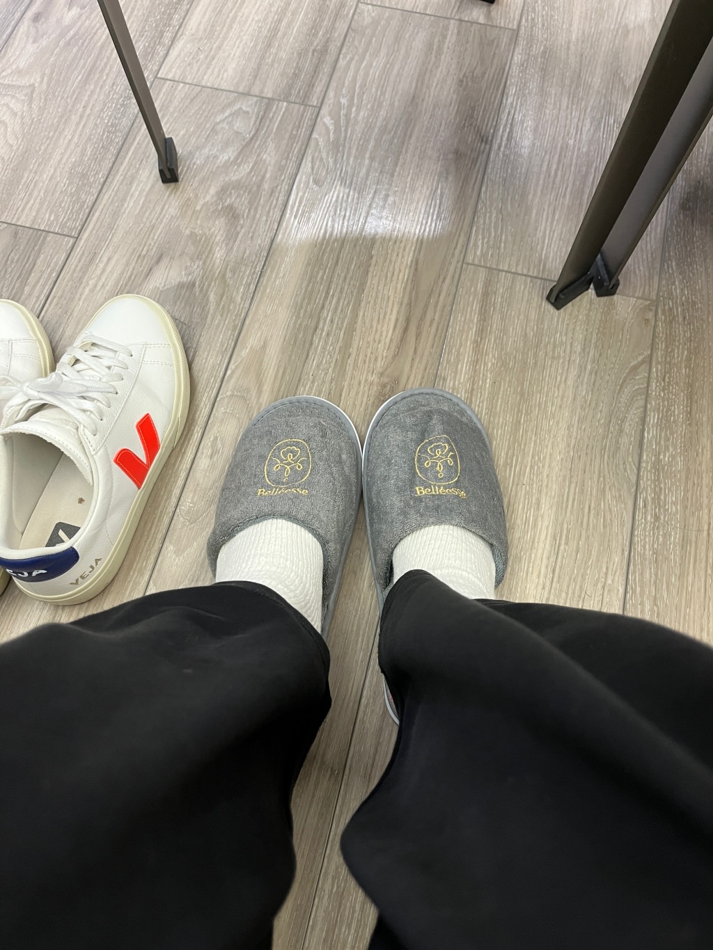 BBL青春光耀效果如何？賦真妍 2023 最新一代寬頻光保養課程，不痛且無修復期，定期保養讓素顏美到發光。