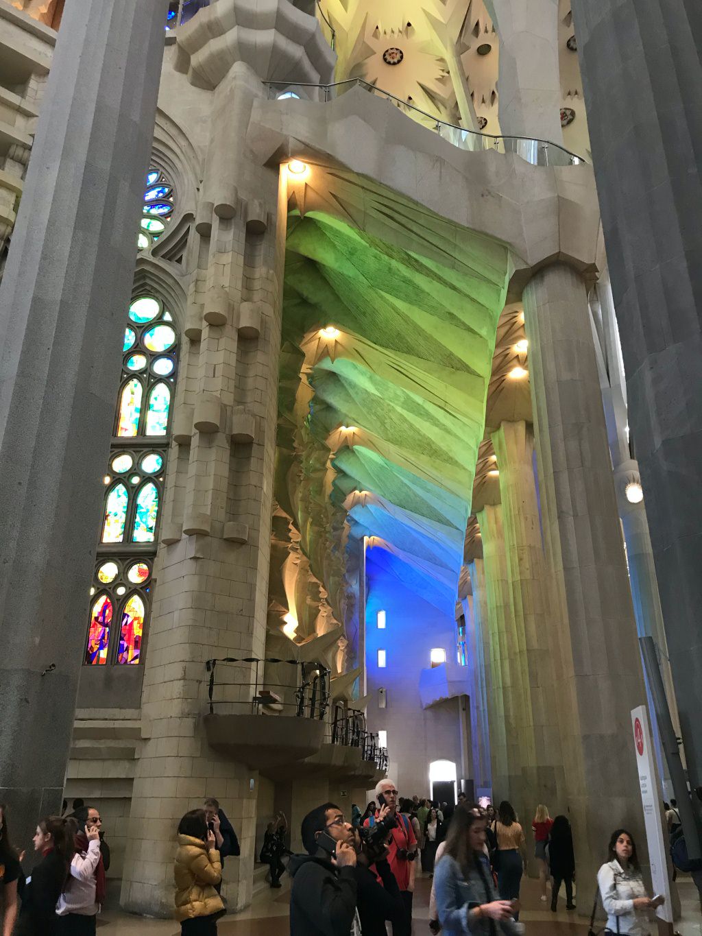 好期待！2026 西班牙聖家堂 La Sagrada Familia 會完工嗎？2023 聖家堂最新門票購買、參觀資訊、必看介紹。