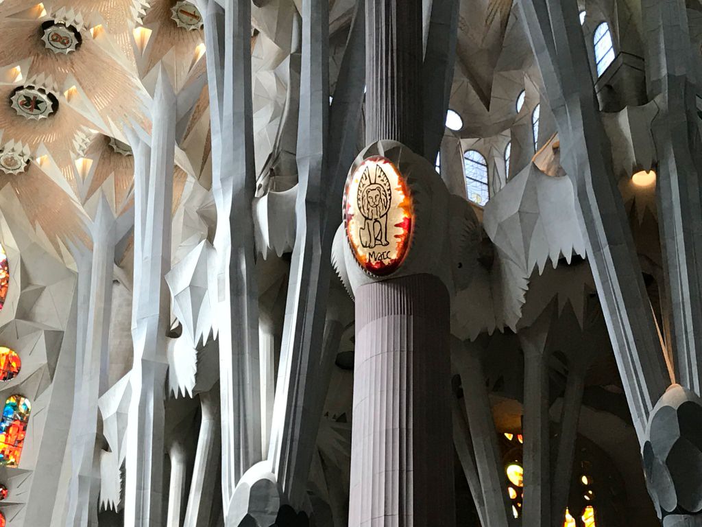好期待！2026 西班牙聖家堂 La Sagrada Familia 會完工嗎？2023 聖家堂最新門票購買、參觀資訊、必看介紹。