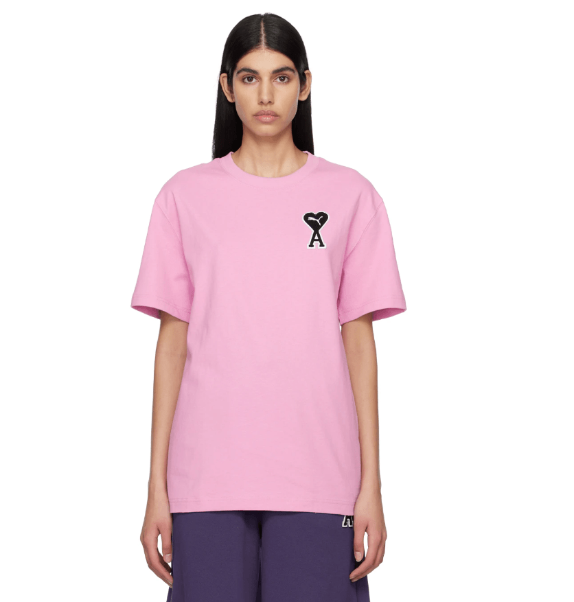 SSENSE 2023 春夏85折活動！原價新品 85 折，Ami Paris、Essentials、New Balance、Bao Bao包、VIVIENNE WESTWOOD 都參加（5/1結束）