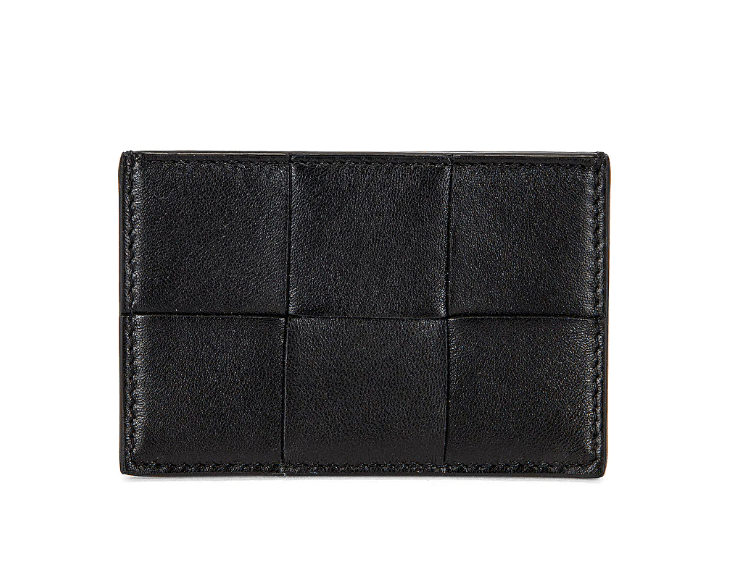 FWRD 2023 五月滿額 7折來了！BV, Saint Laurent, Loewe, Balenciaga 都折給你（5/15 23:59結束）