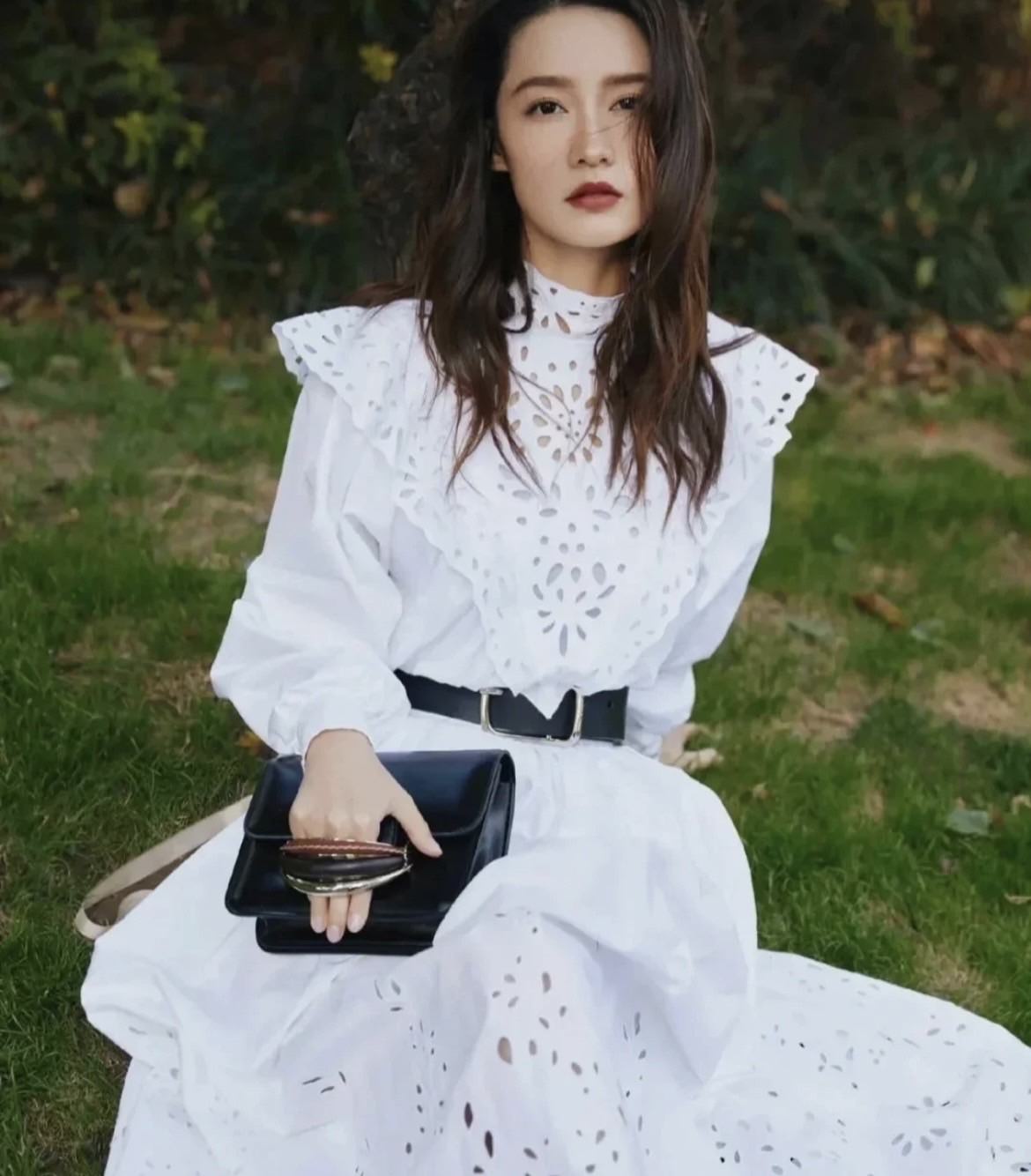 2023 24S 折扣碼享 4 折再 8 折!CHLOÉ Woody 中款托特包台幣2萬內入手(8/1結束) - 第12張圖 2023 24S 折扣碼享 4 折再 8 折!CHLOÉ Woody 中款托特包台幣2萬內入手(8/1結束)