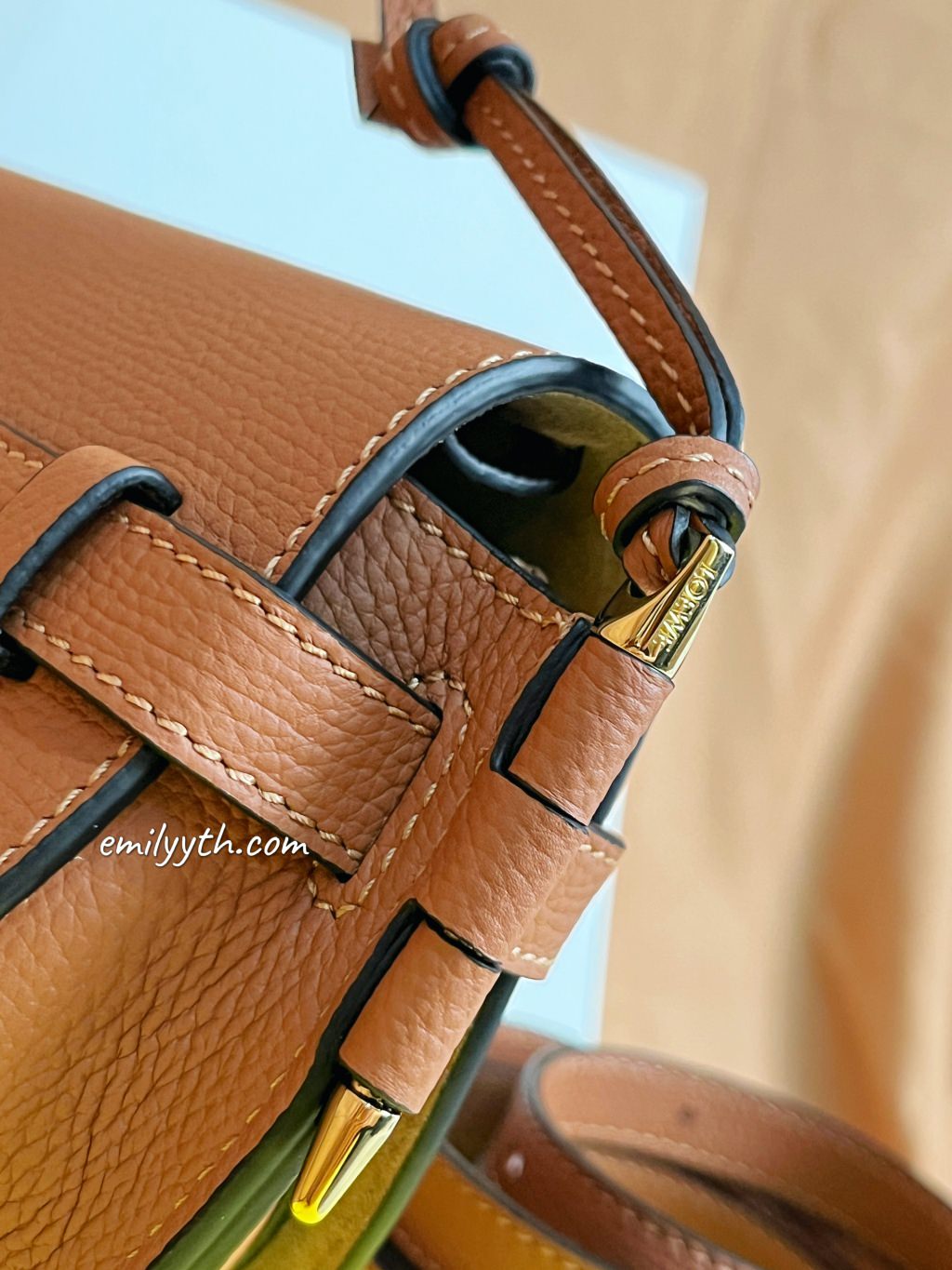Loewe Mini Gate『1年漲1萬、日本買現省1萬7』2023 最新 Loewe Gate Mini 焦糖棕開箱！