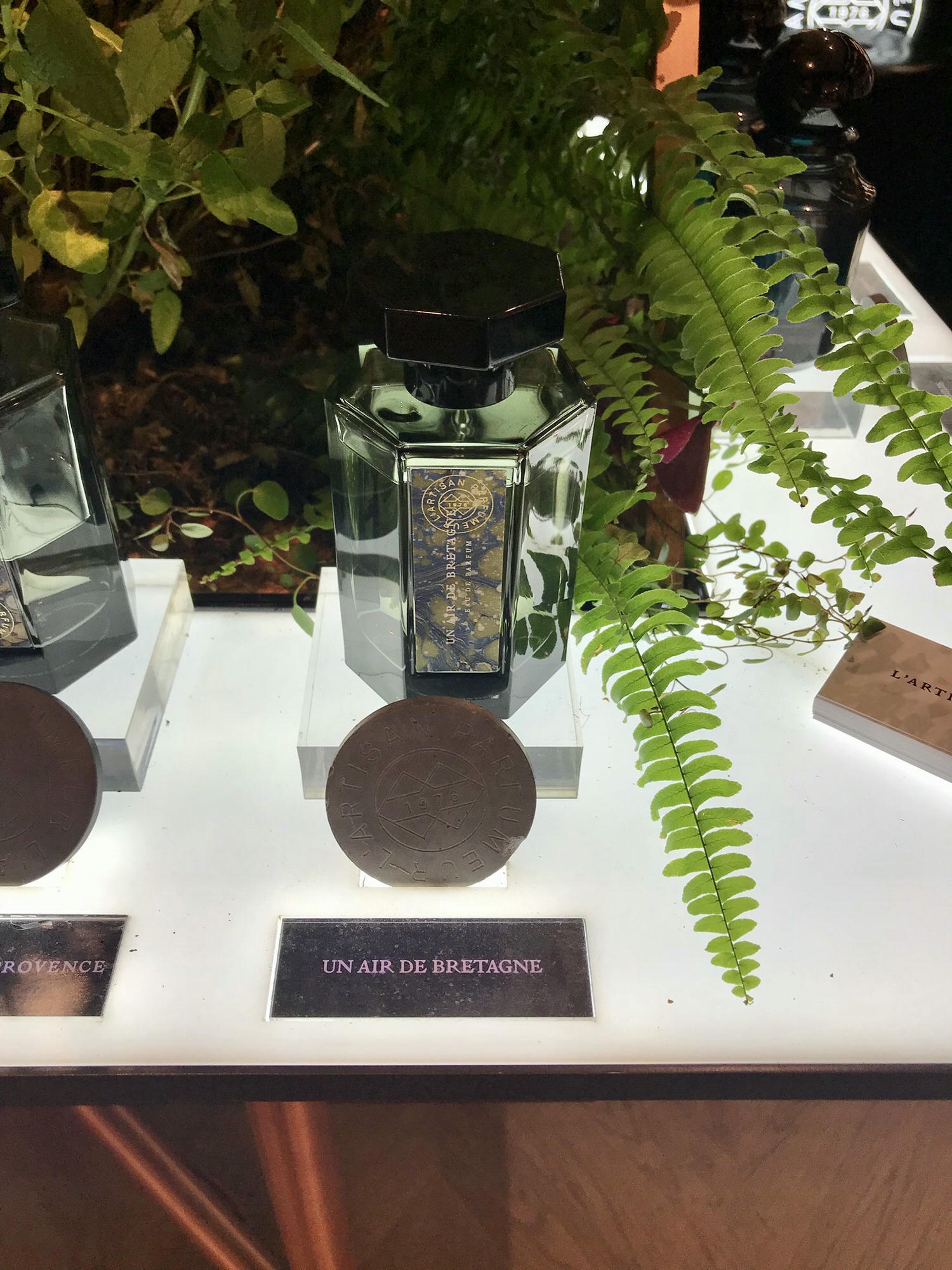 2023 聖誕倒數禮盒最強懶人包！聖誕節交換禮物超前部署，Diptyque香氛、JO MALONE、LANCOME蘭蔻、YSL聖羅蘭等持續更新！