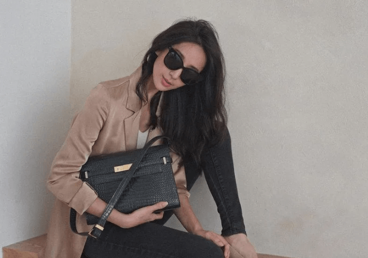 FWRD 雙11折扣滿額7折,折扣區享折上折,YSL, Loewe,BV…都參加(11/12 15:59結束) - 第24張圖 FWRD 雙11折扣滿額7折,折扣區享折上折,YSL, Loewe,BV…都參加(11/12 15:59結束)