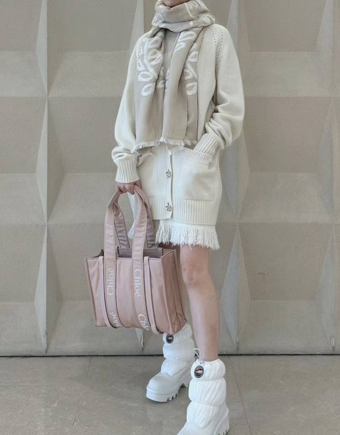 法國電商24S正價品快閃滿額76折！CHLOÉ  Woody 托特包全系列都打折（2/25 7:59AM結束）