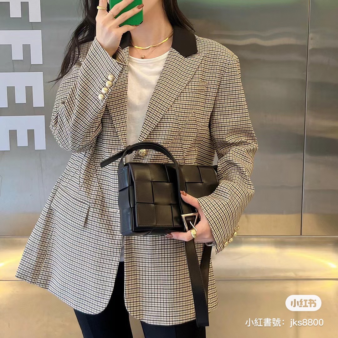 24S 私密折扣限時7折,Loewe Puzzle 低至58折起,Chloe Woody 小籃子低至54折起! - 第26張圖 24S 私密折扣限時7折,Loewe Puzzle 低至58折起,Chloe Woody 小籃子低至54折起!
