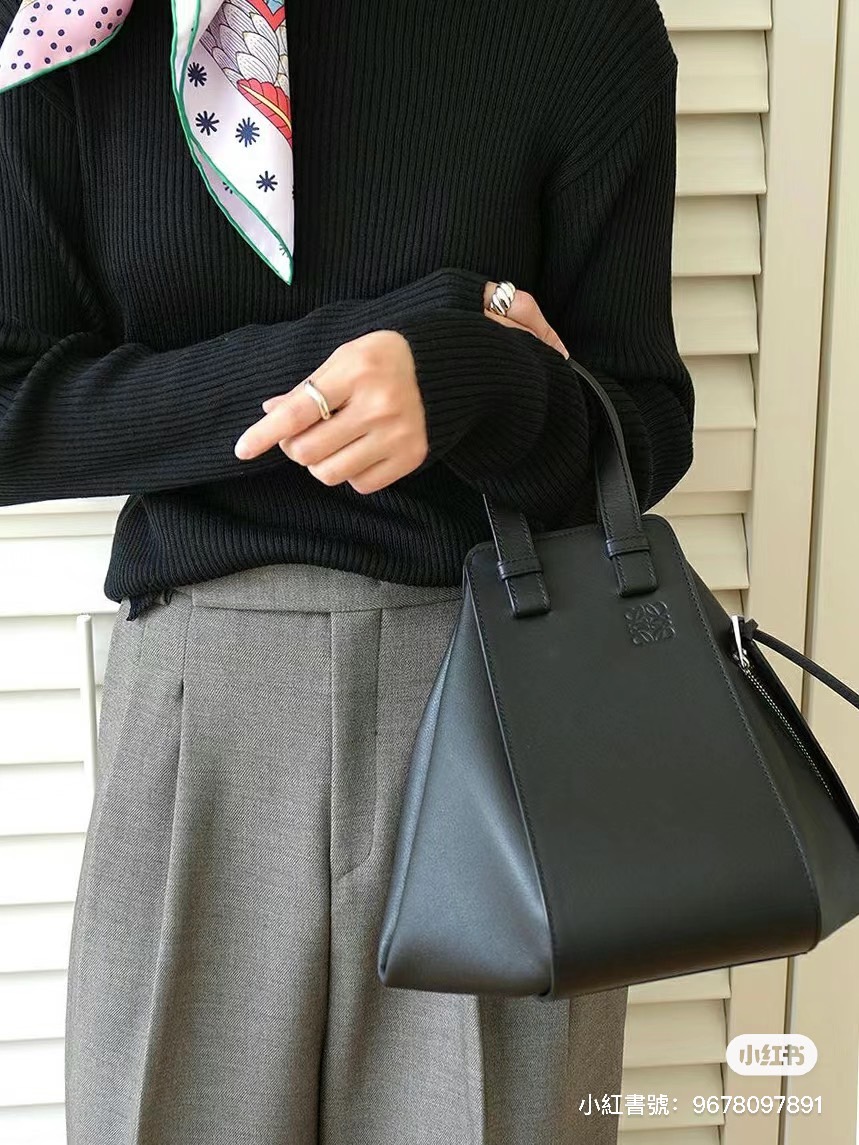 24S 私密折扣限時7折,Loewe Puzzle 低至58折起,Chloe Woody 小籃子低至54折起! - 第15張圖 24S 私密折扣限時7折,Loewe Puzzle 低至58折起,Chloe Woody 小籃子低至54折起!