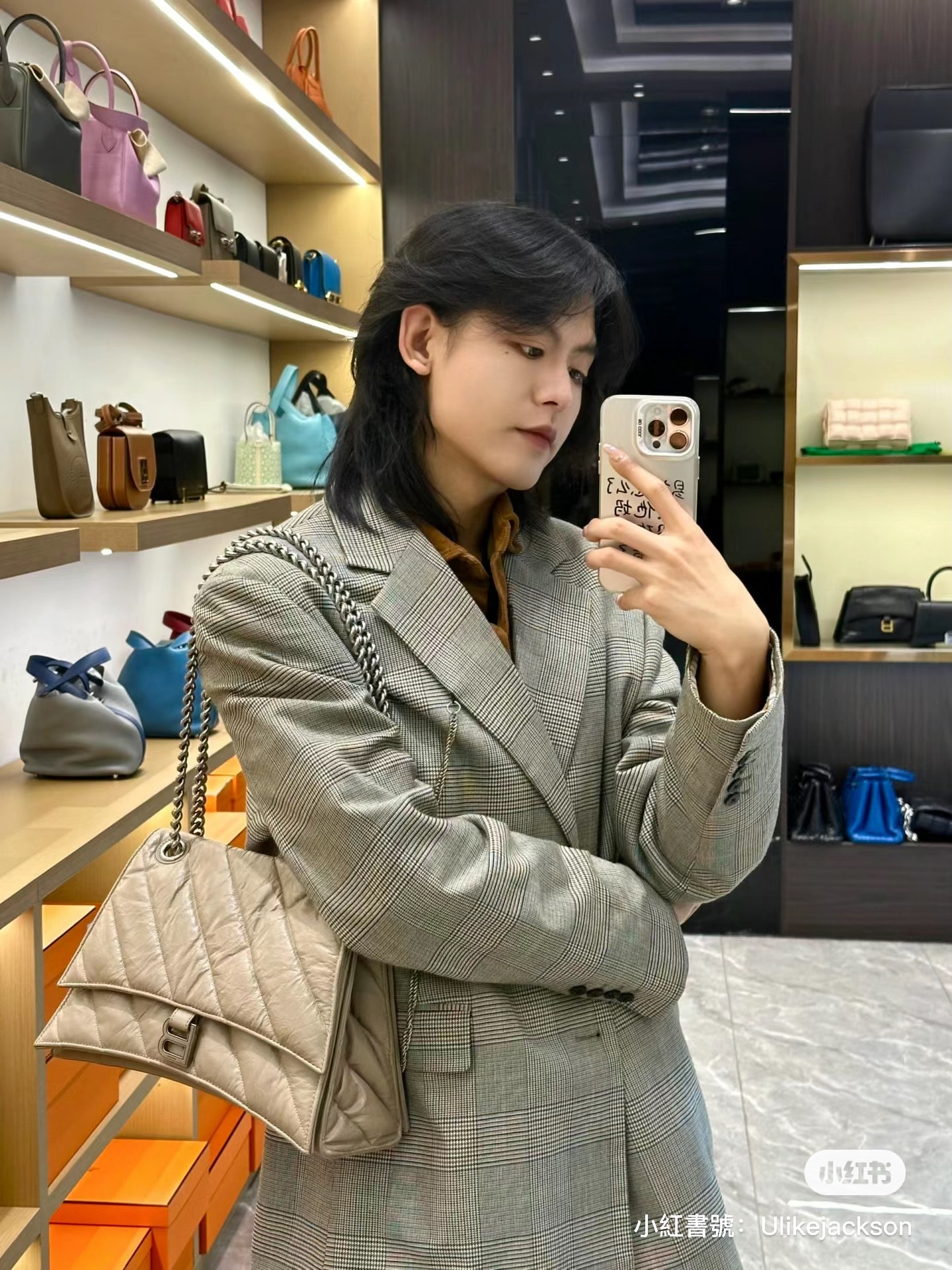 FWRD 全站滿額7折,折扣區再折上折!巴黎世家低至35折 - 第18張圖 FWRD 全站滿額7折,折扣區再折上折!巴黎世家低至35折