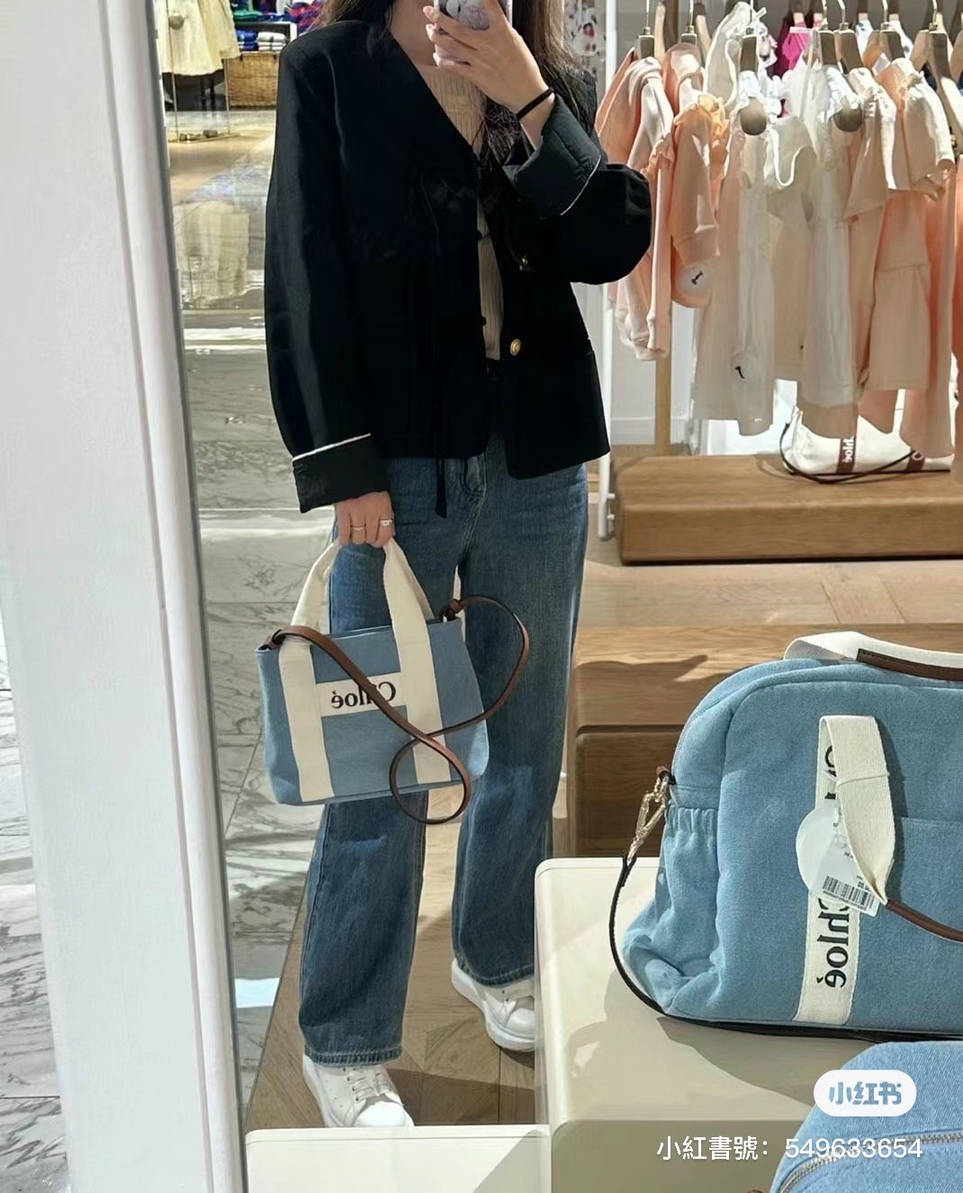 MYTHERESA 夏季折上 8 折，大量56折包款，好康優惠到 7/23 才結束。