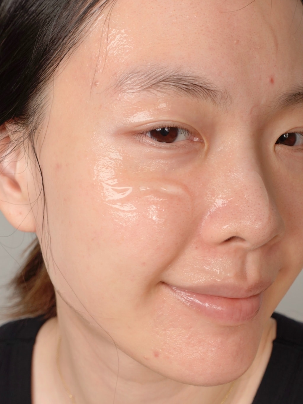 極萌大熨斗美容儀評價？微電流美容儀有用嗎？終於找到醫美的平替方案！
