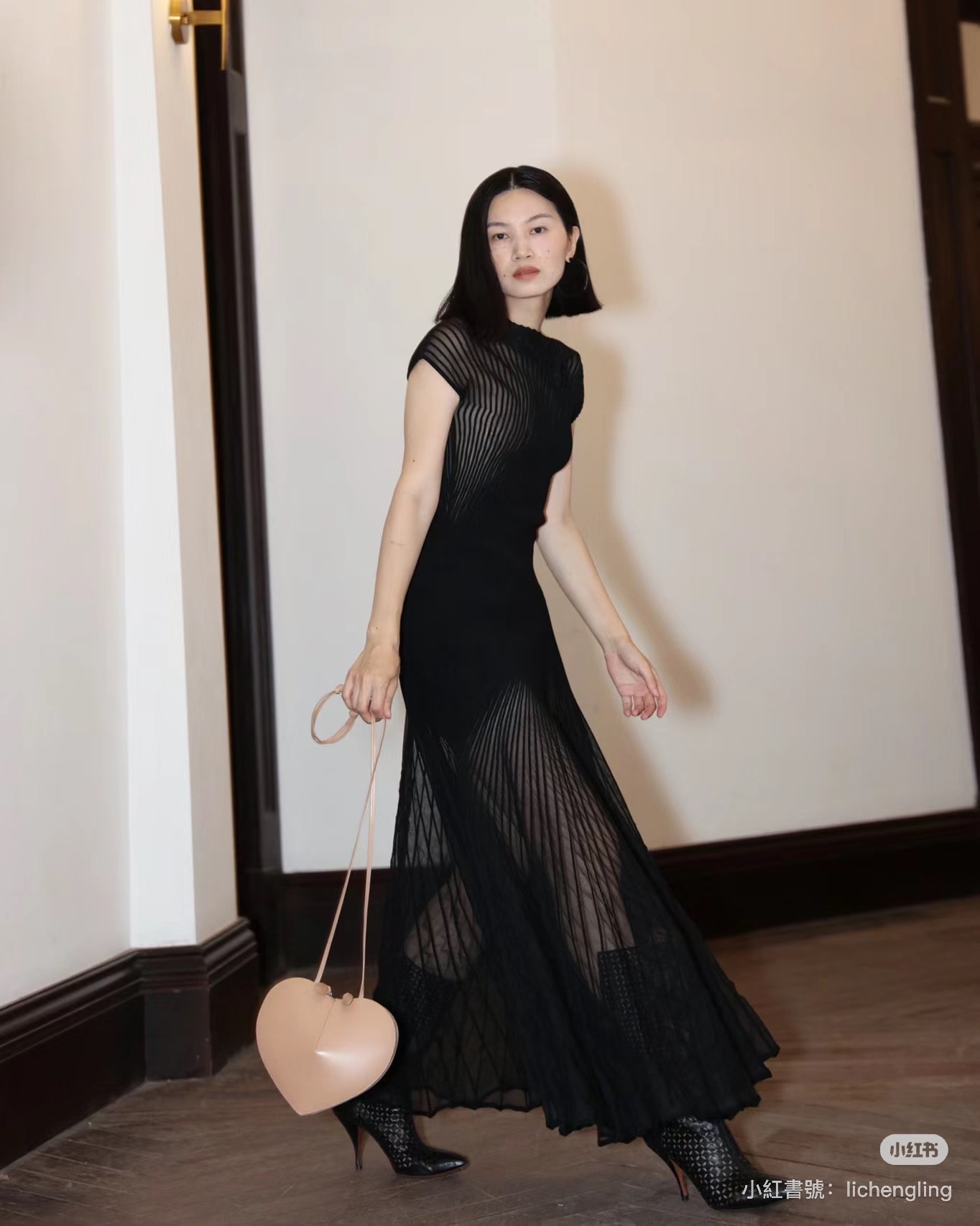 FWRD全站滿額7折1/6(一)21:00開始,Balenciaga 2024 秋冬新款折上折低至43折。 - 第42張圖 FWRD全站滿額7折1/6(一)21:00開始,Balenciaga 2024 秋冬新款折上折低至43折。
