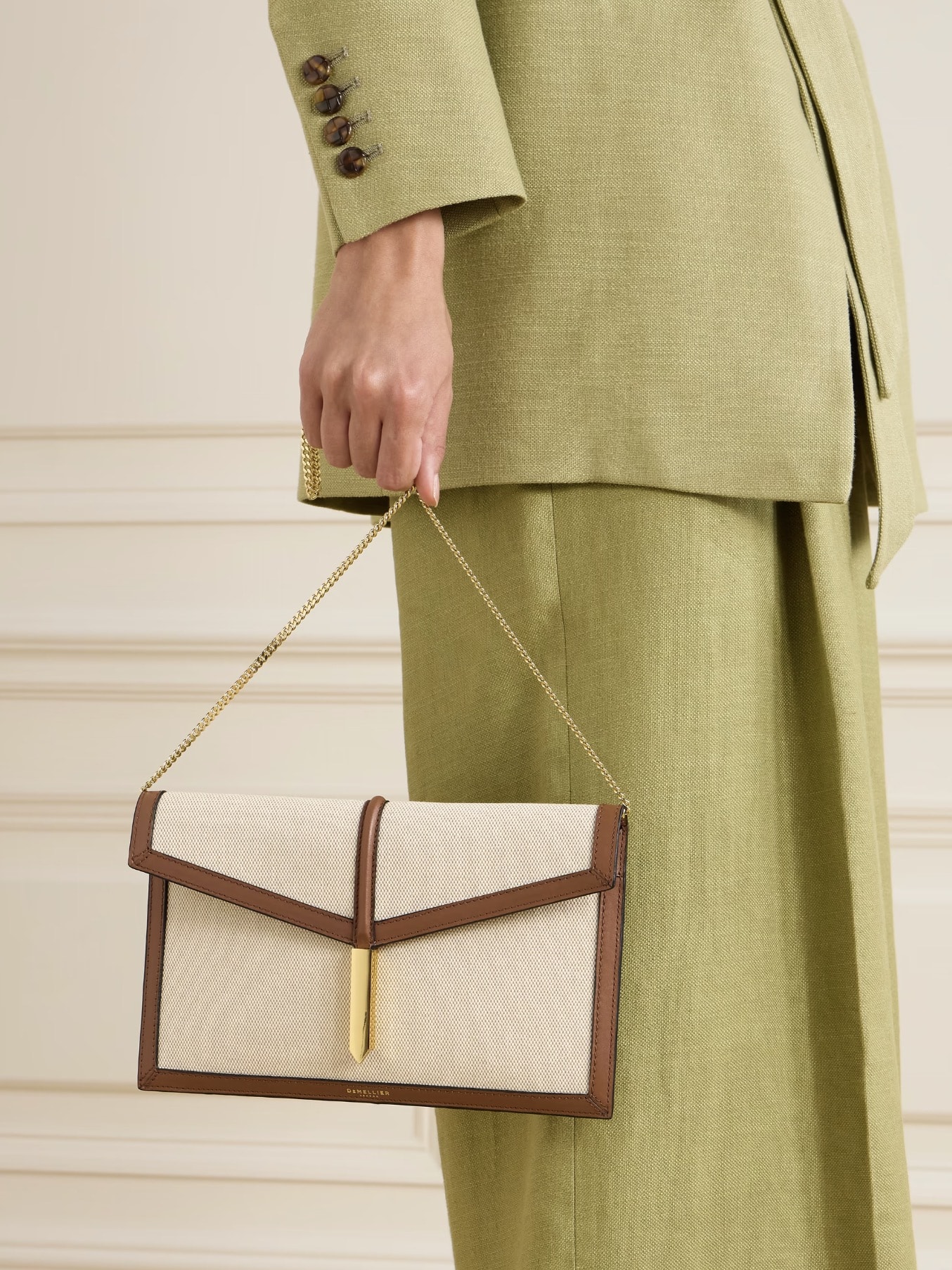 Net-A-Porter 雙11單身節 75折，英國凱特王妃愛牌DeMellier包、小眾品牌Jacquemus包、加拿大運動品牌Lululemon等都參加。