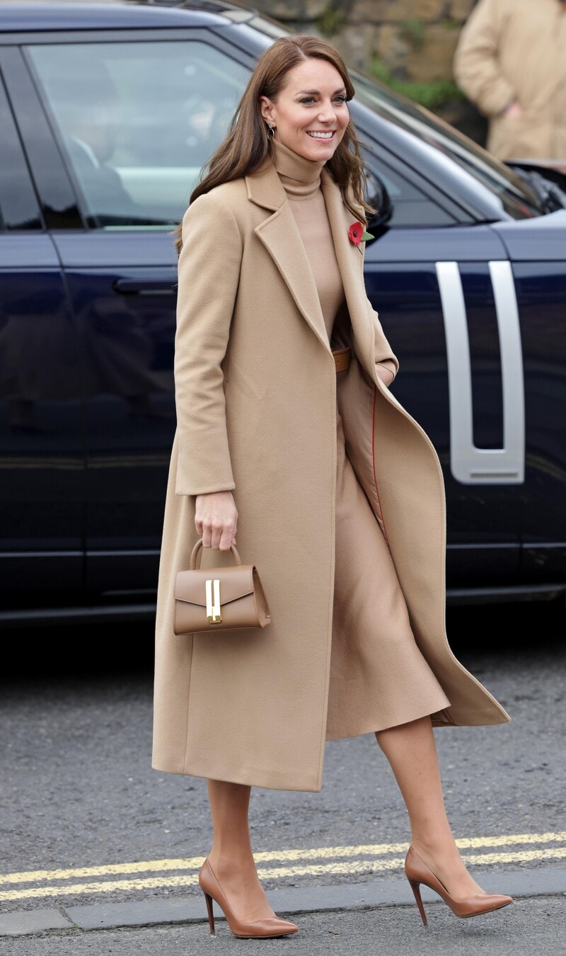 Net-A-Porter 雙11單身節 75折，英國凱特王妃愛牌DeMellier包、小眾品牌Jacquemus包、加拿大運動品牌Lululemon等都參加。
