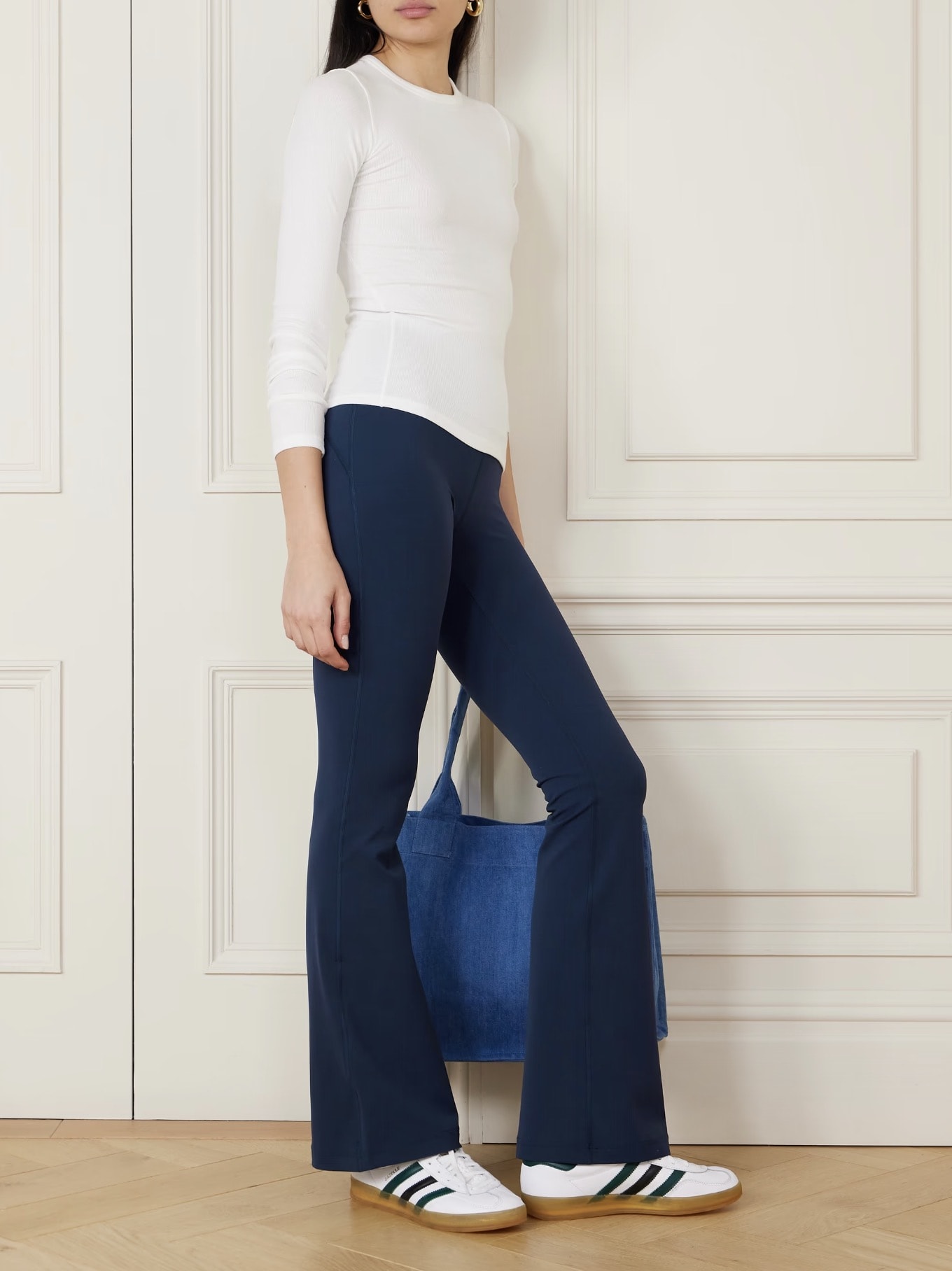 Net-A-Porter 雙11單身節 75折，英國凱特王妃愛牌DeMellier包、小眾品牌Jacquemus包、加拿大運動品牌Lululemon等都參加。