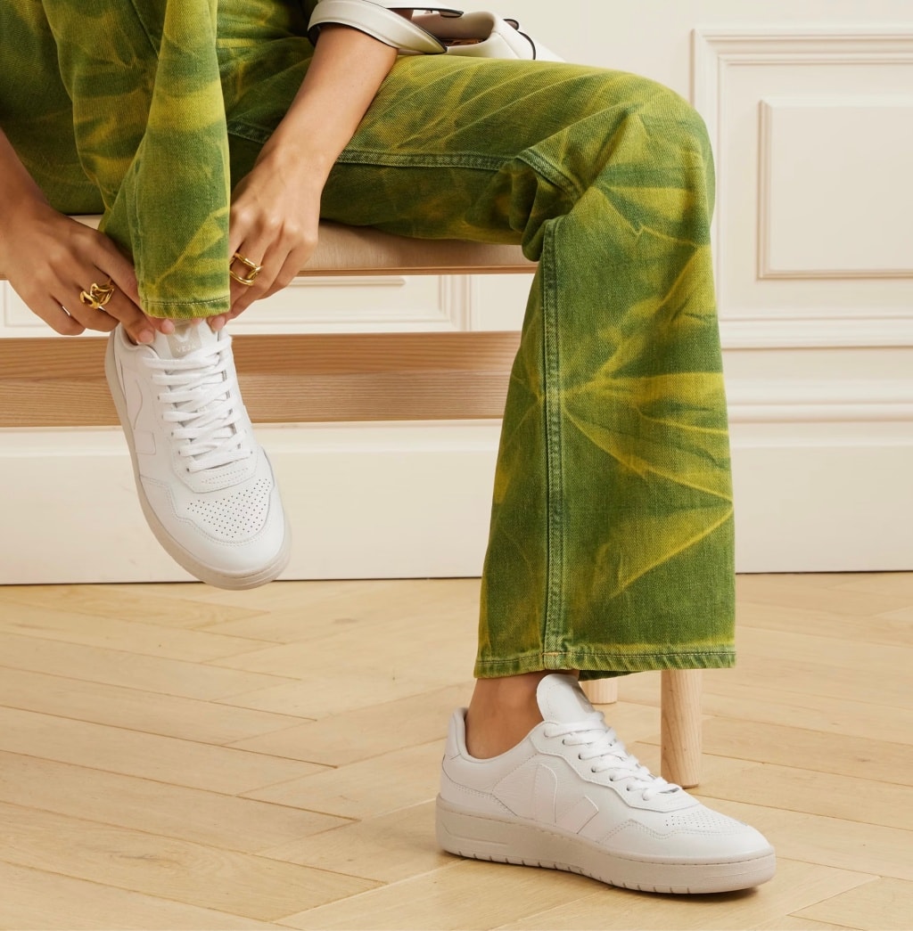 Net-A-Porter 雙11單身節 75折，英國凱特王妃愛牌DeMellier包、小眾品牌Jacquemus包、加拿大運動品牌Lululemon等都參加。