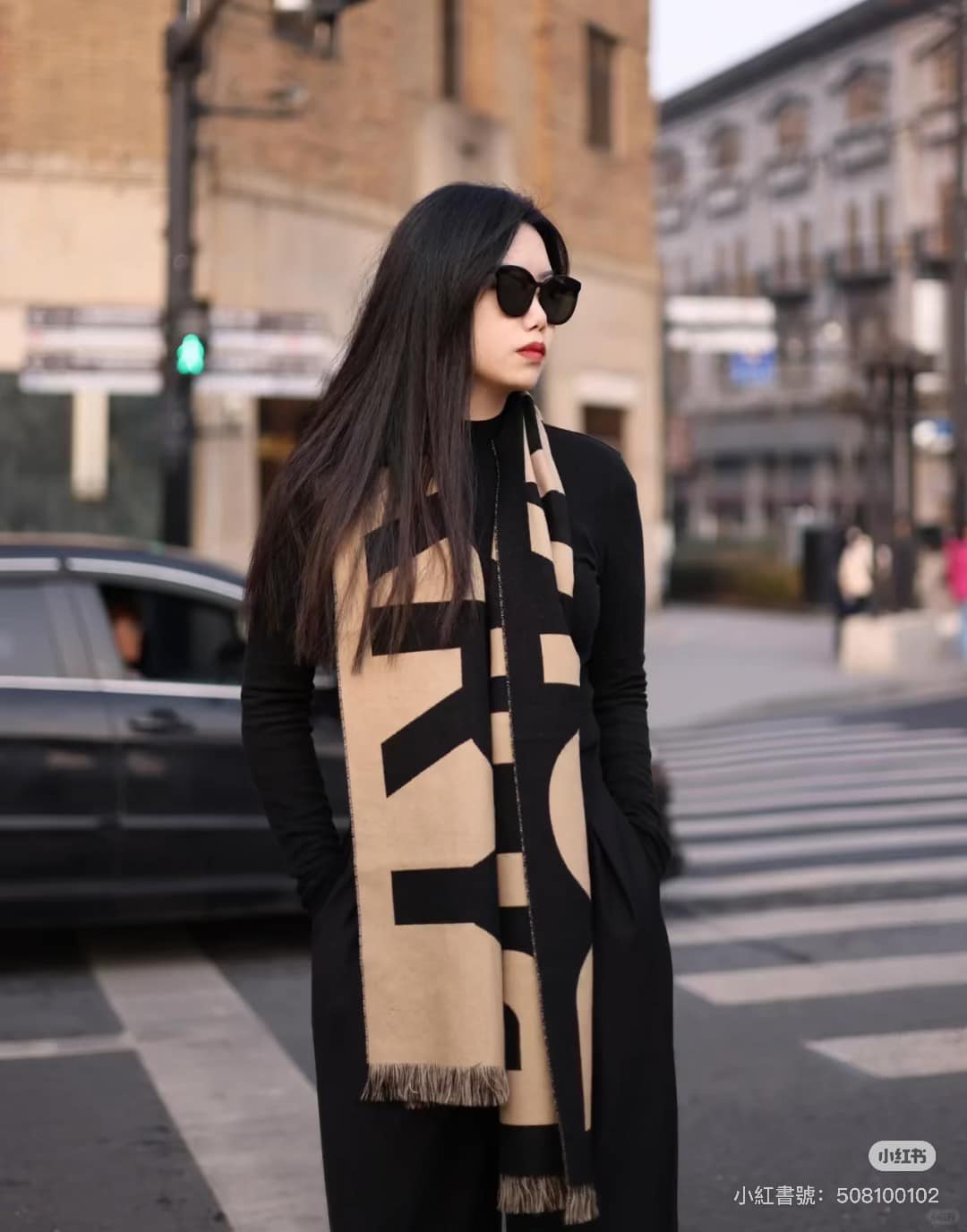 澳洲上市精品網購平台 Cettire升級額外9折回歸，Max Mara 大衣33折、Celine 墨鏡58折