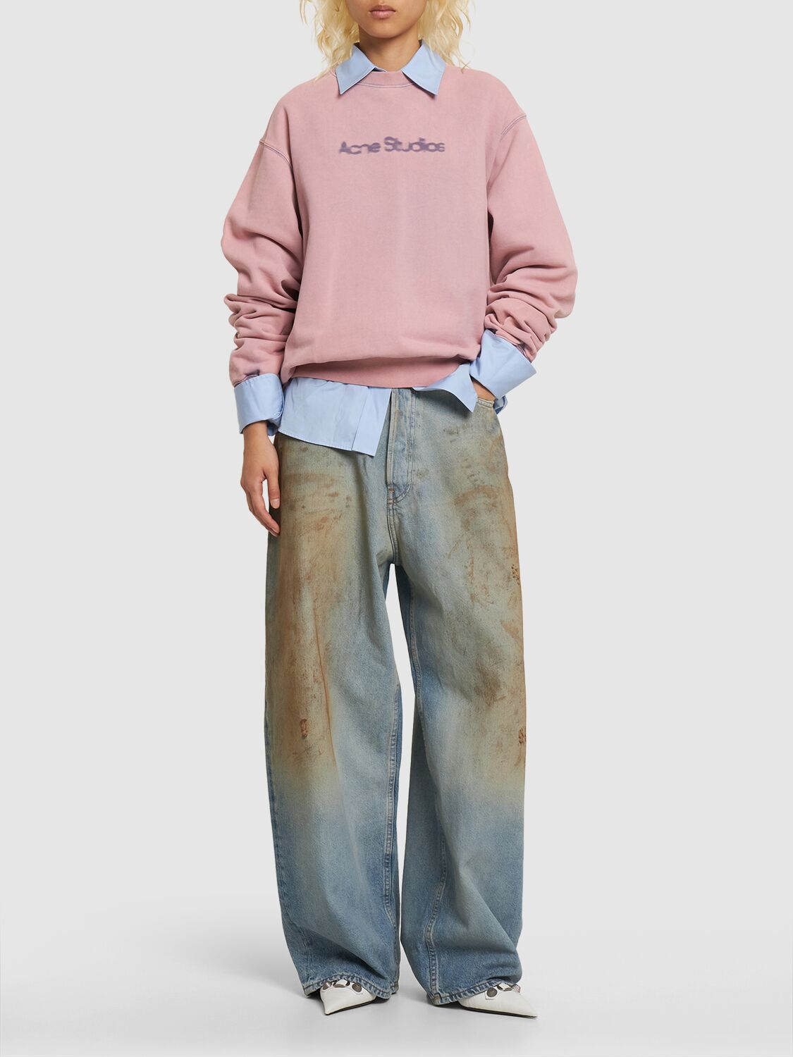Luisaviaroma 新年促銷全站低至3折，精選單品結帳再85折，Maison Margiela 枕頭包44折！