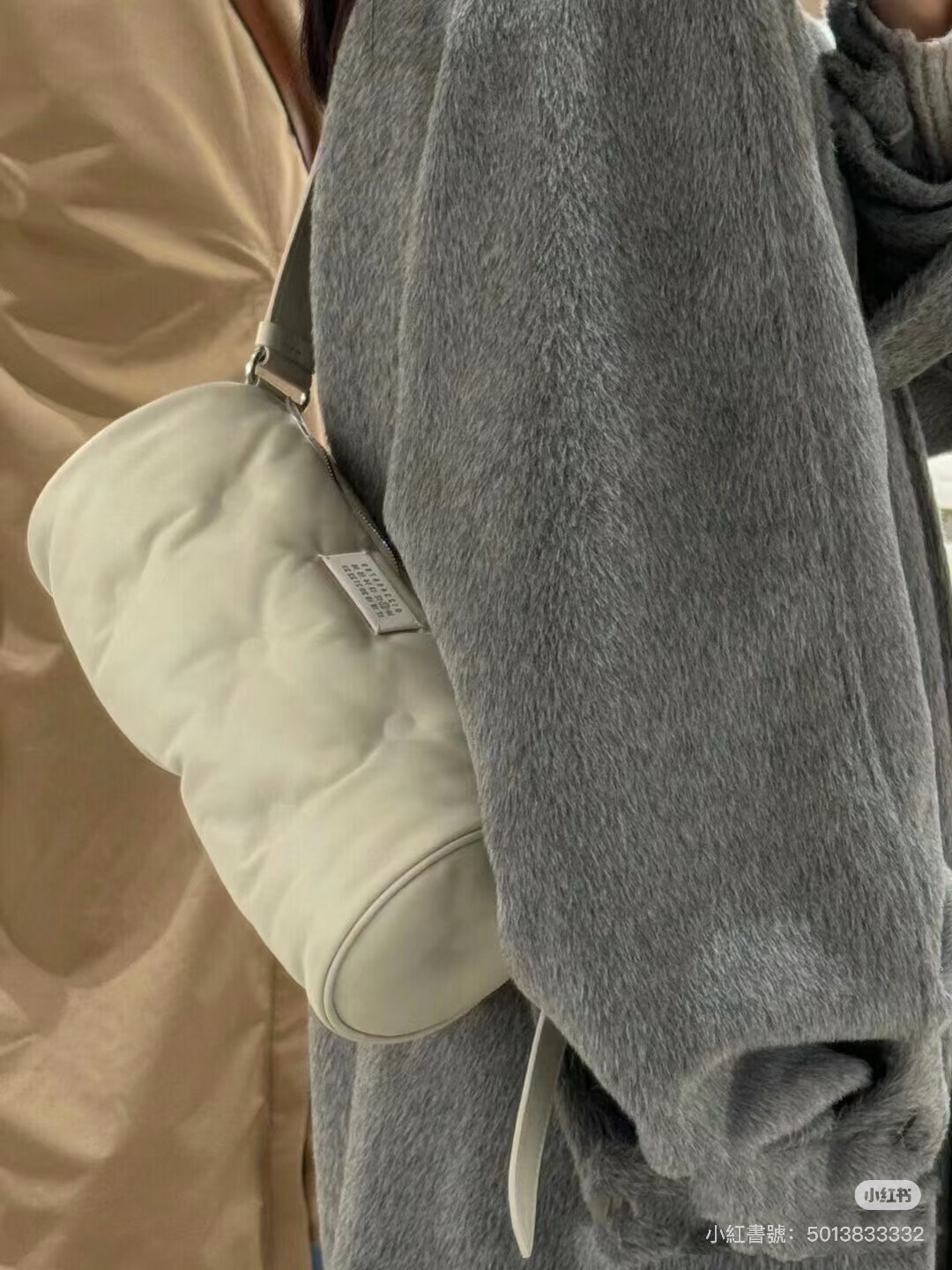 Luisaviaroma 新年促銷全站低至3折，精選單品結帳再85折，Maison Margiela 枕頭包44折！