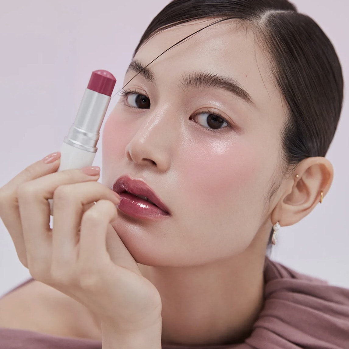 不用飛韓國、不用找代購！OLIVE YOUNG全球寄送，滿美金$60免運寄台灣！