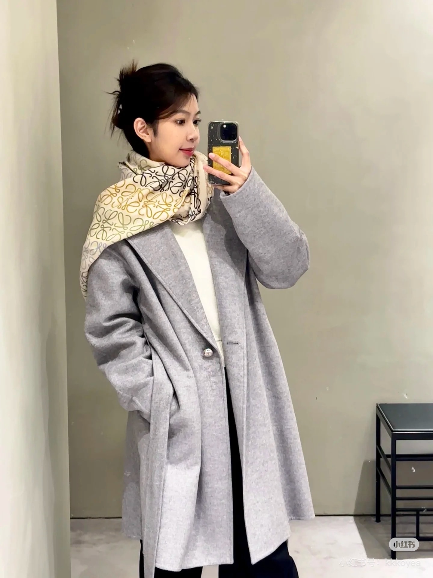 Net-A-Porter 超級難得免運活動!必買 Loewe 配件! - 第26張圖 Net-A-Porter 超級難得免運活動!必買 Loewe 配件!