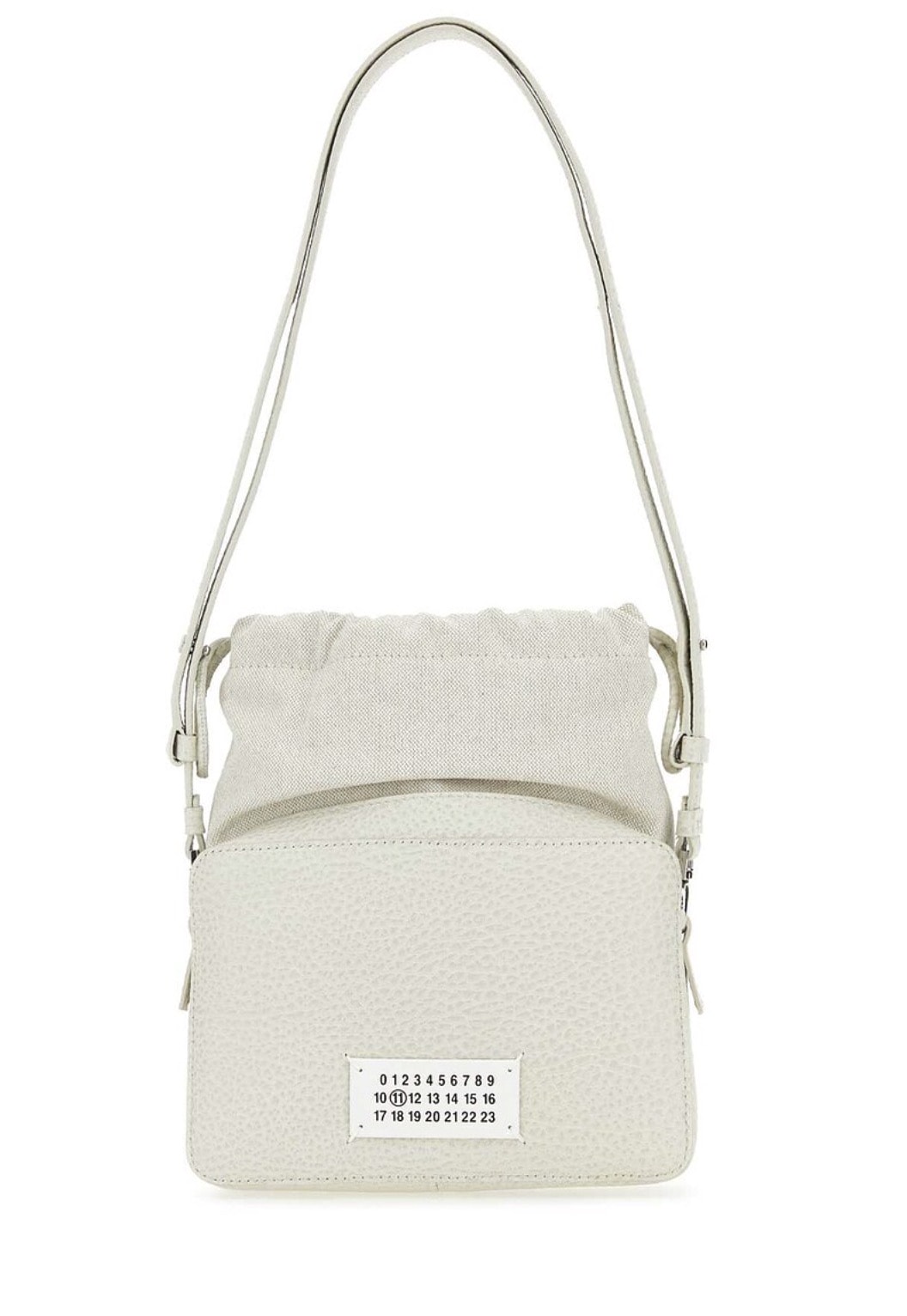 FWRD秘密折扣,LOEWE、CELINE、BALENCIAGA等大牌精選商品限時 3 折起! - 第22張圖 FWRD秘密折扣,LOEWE、CELINE、BALENCIAGA等大牌精選商品限時 3 折起!
