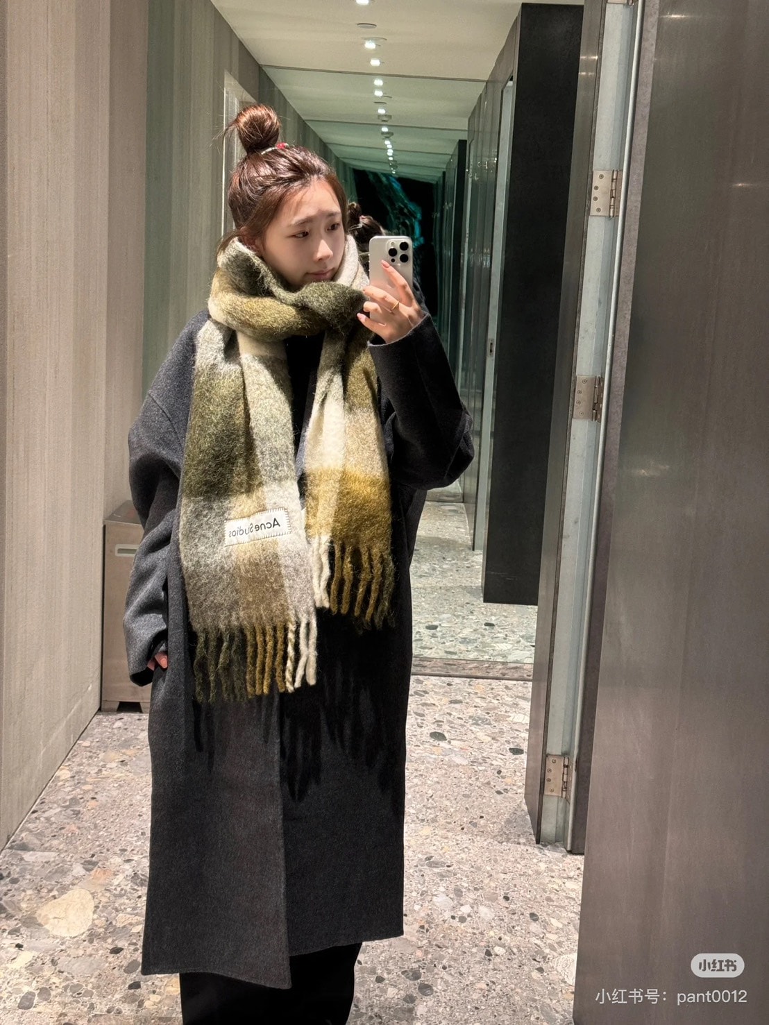 Mytheresa折扣區額外7折，大量單品49折起！