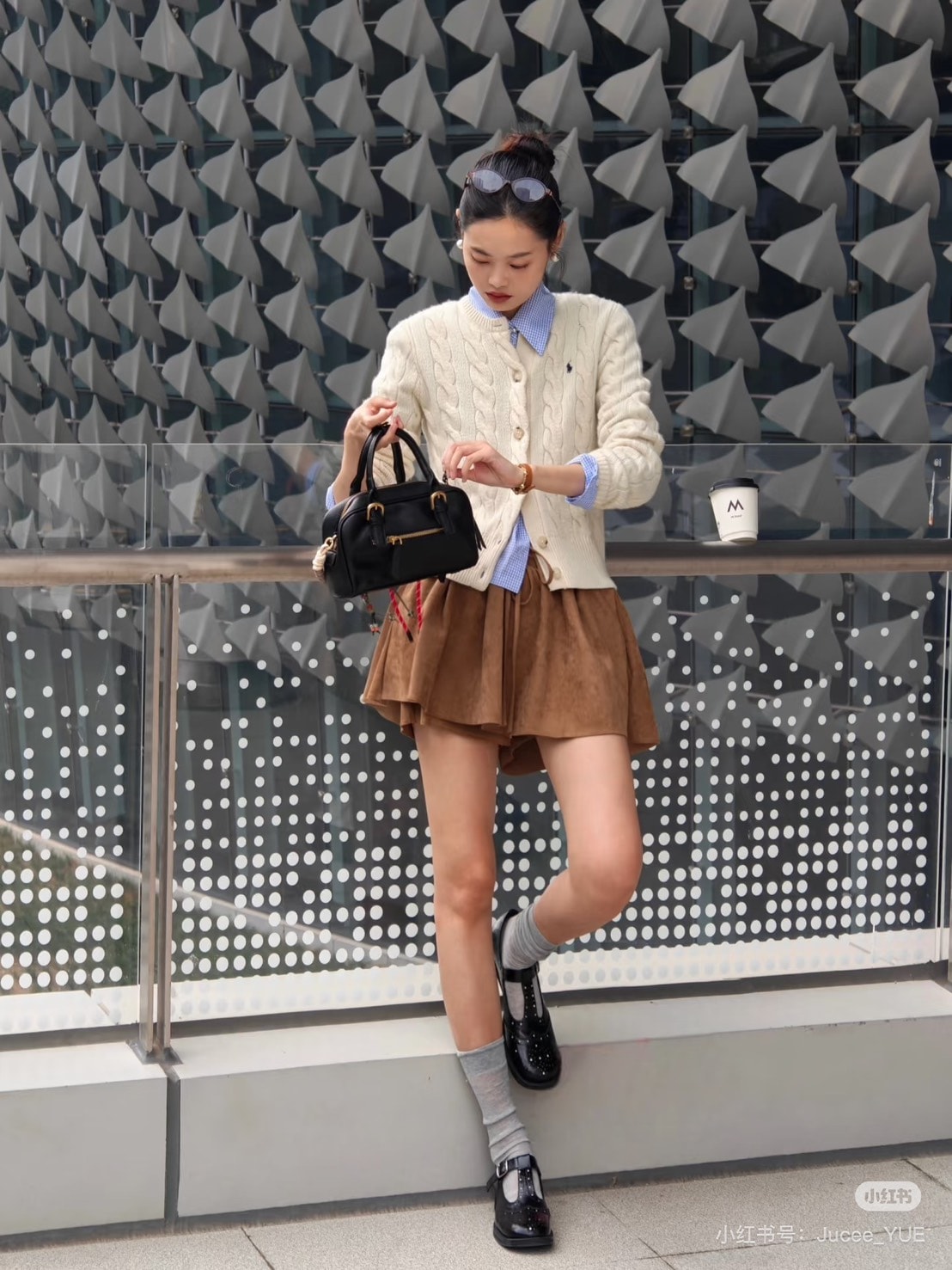 Mytheresa 最後週末加碼超多品牌，必買Lemaire可頌包3萬內入手、68折Toteme T-lock包！