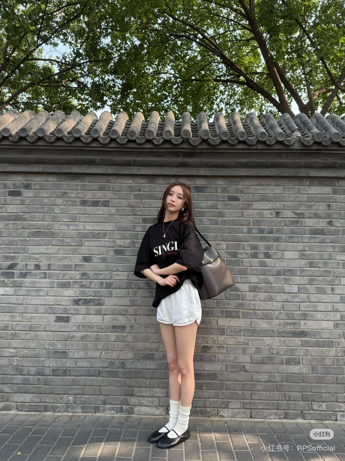 Mytheresa 最後週末加碼超多品牌，必買Lemaire可頌包3萬內入手、68折Toteme T-lock包！
