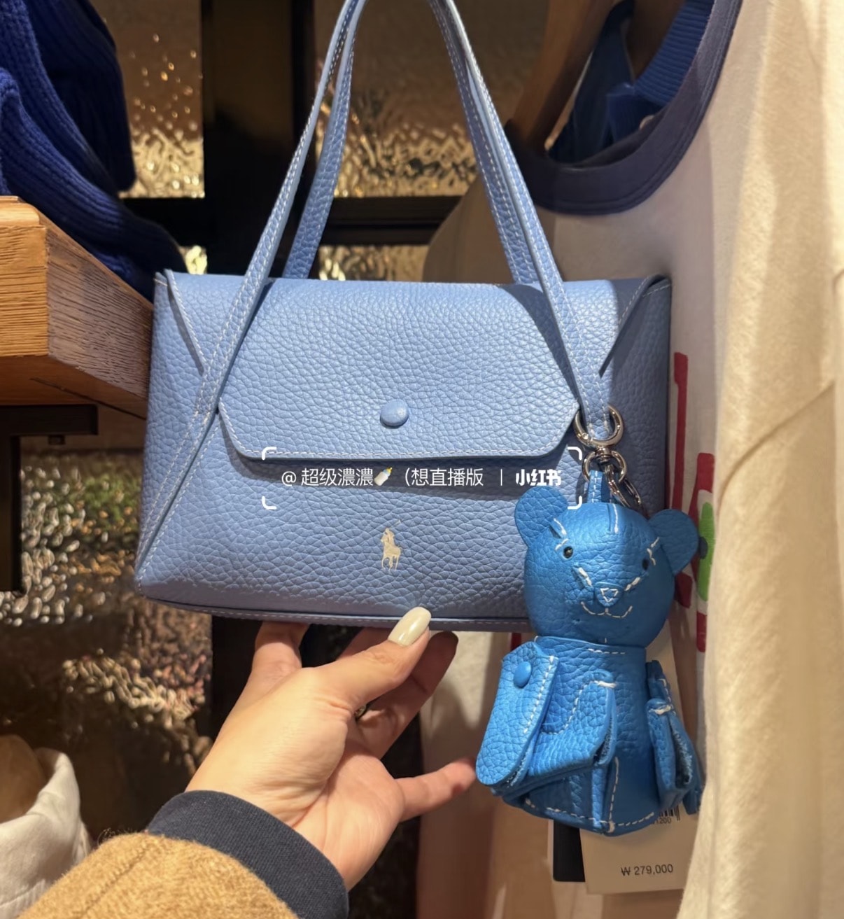 Revolve 全場正價品8折！Polo 棒球帽顏色爆炸多！