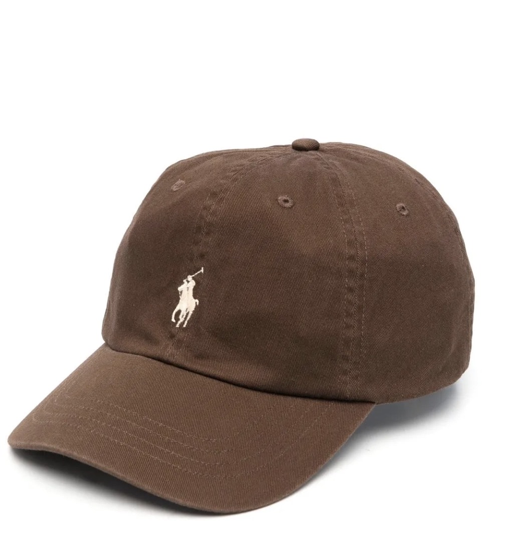 Revolve 全場正價品8折！Polo 棒球帽顏色爆炸多！