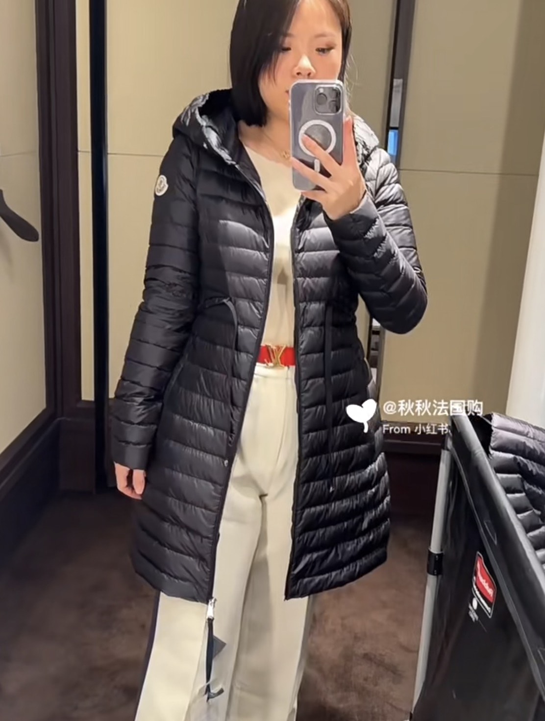 Moncler 反季好價，現省幾個萬！