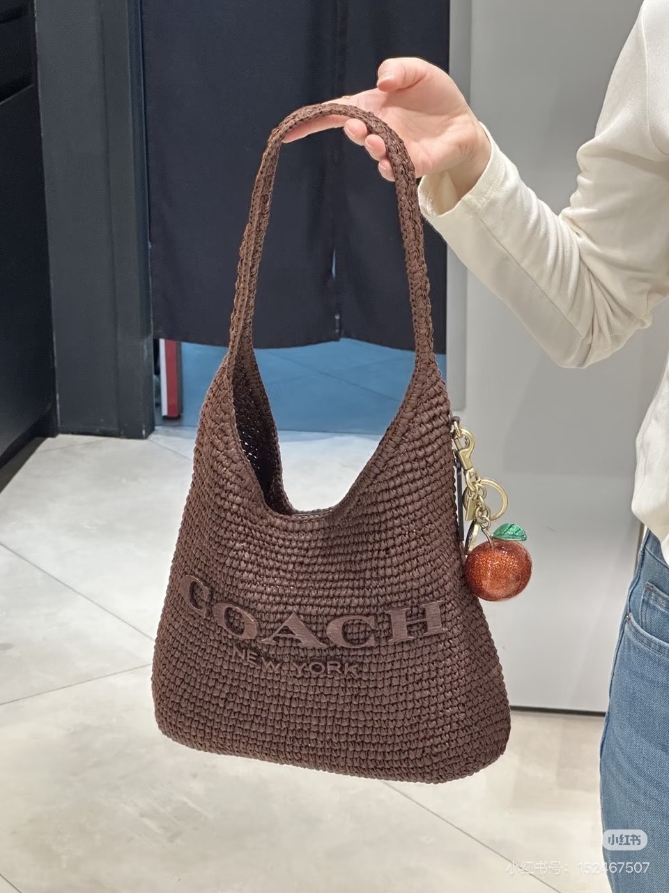 Coach Brooklyn 爆款草編包 28/34/39 現貨+好價寄台灣! - 第3張圖 Coach Brooklyn 爆款草編包 28/34/39 現貨+好價寄台灣!