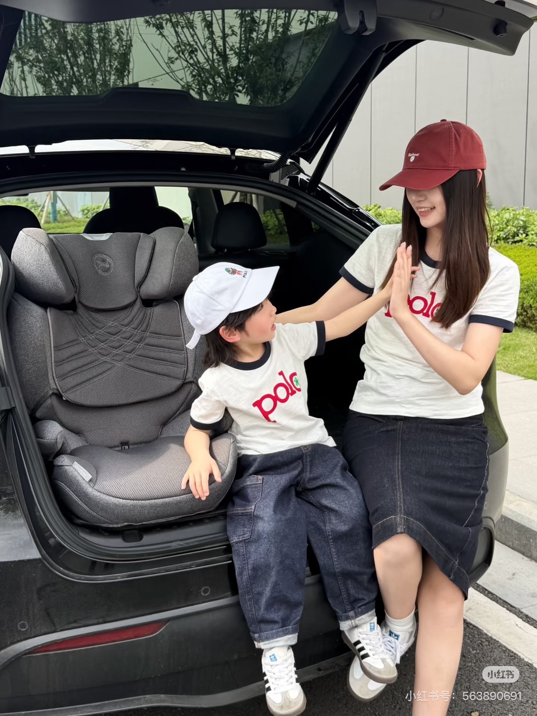 Revolve 全場8折！不要再錯過 Polo 棒球帽！還有 On, Hoka…