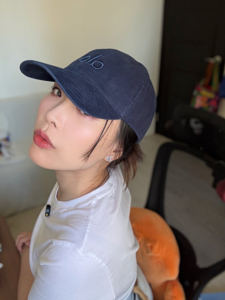 【週年實測】ZIIP HALO 美膚儀：邁入 40 歲的動態保養哲學，醫美後的溫和維持戰友